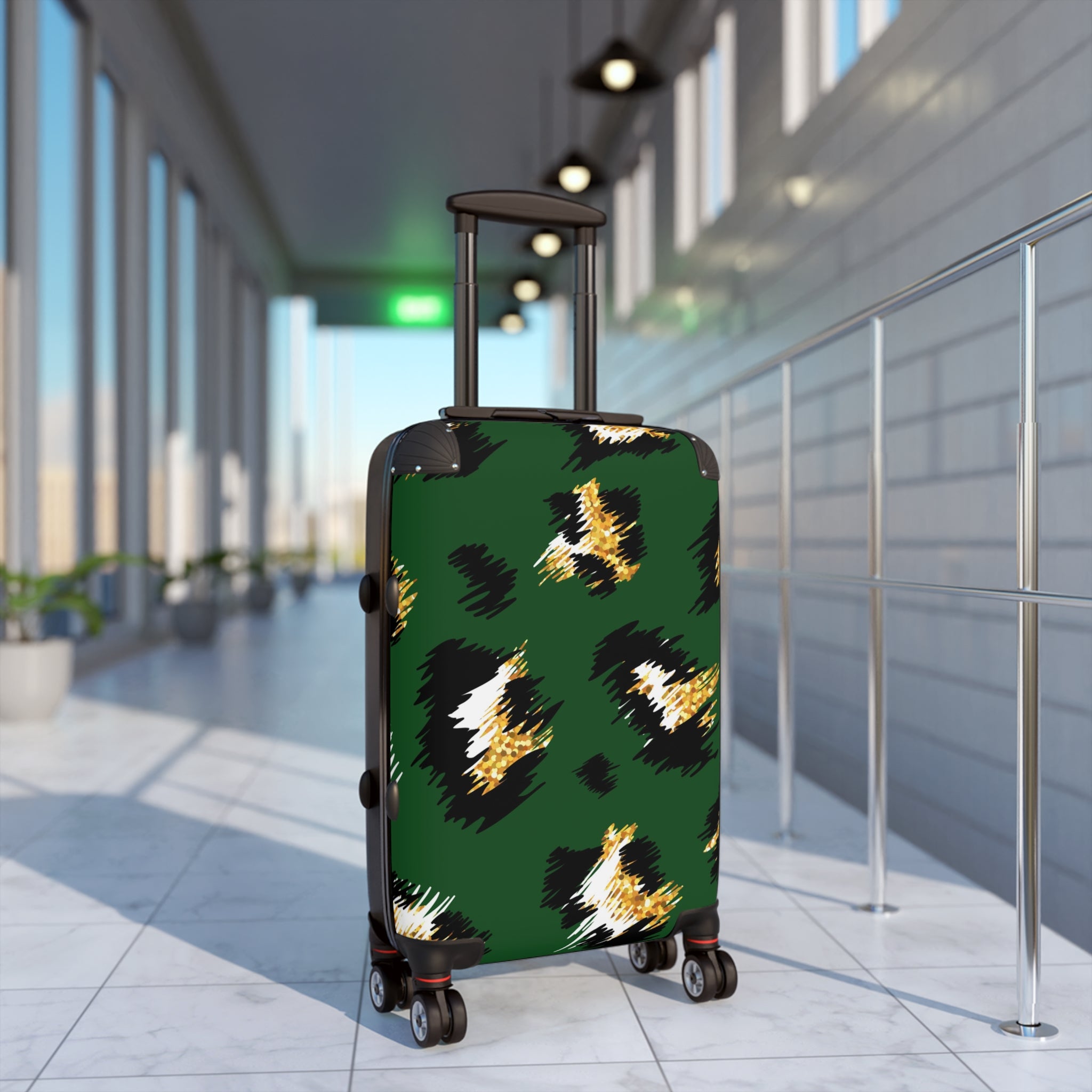 Casuti Verde Signature luggage -Bold Leopard Edition