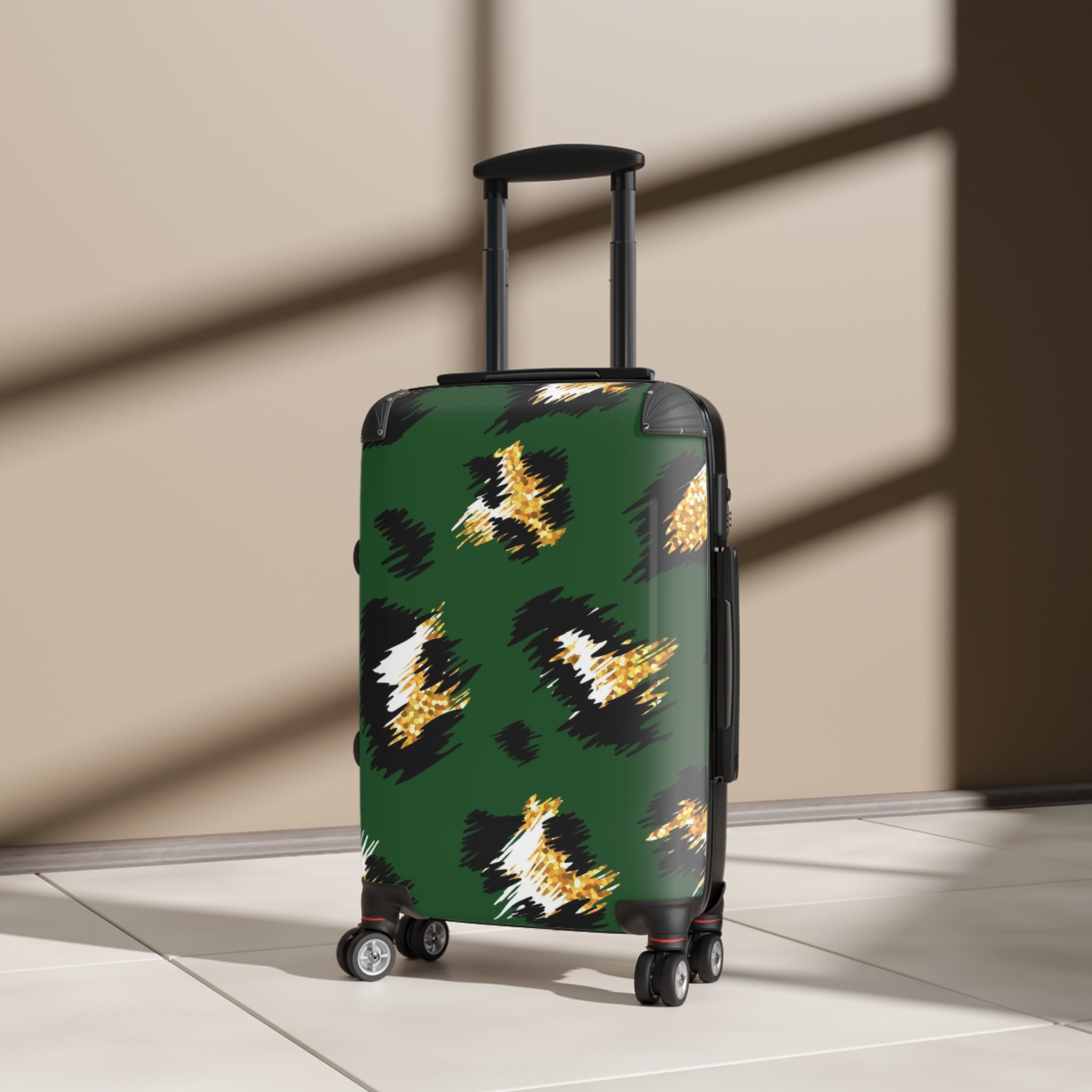 Casuti Verde Signature luggage -Bold Leopard Edition